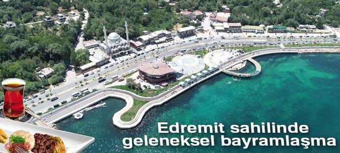 Edremit sahilinde geleneksel bayramlaşma