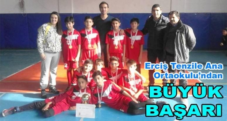 Erciş Tenzile Ana Ortaokulu