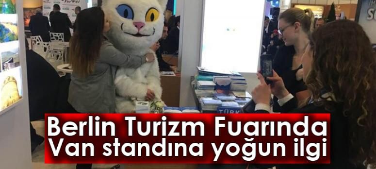 Berlin Turizm Fuarında Van standına yoğun ilgi