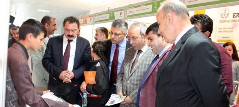 TÜBİTAK Bilim Fuarlarına Van damgası