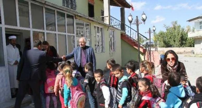 Muradiyeli öğrencilere camiler tanıtıldı