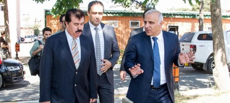 Vali Zorluoğlu, Karayolları 11. Bölge Müdürlüğünde bilgilendirme aldı