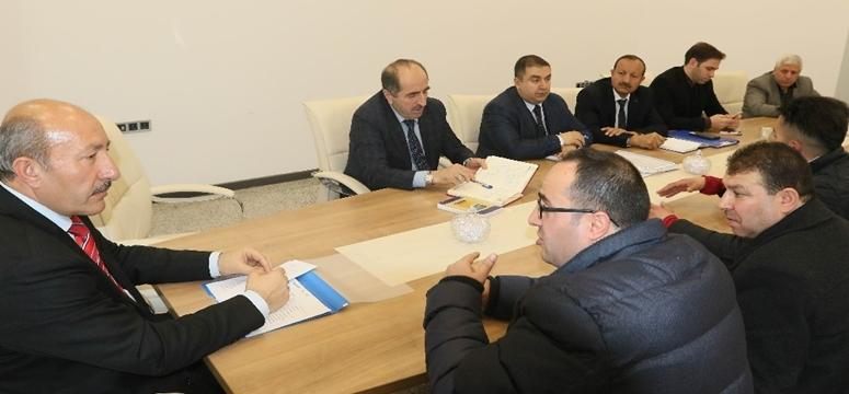Halk günü çözüme katkı sunuyor