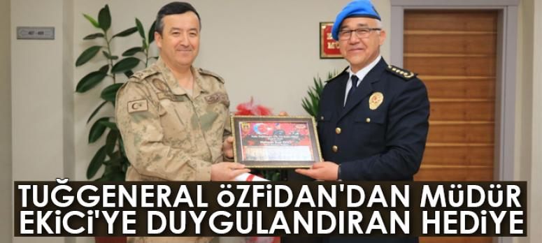Tuğgeneral Özfidan