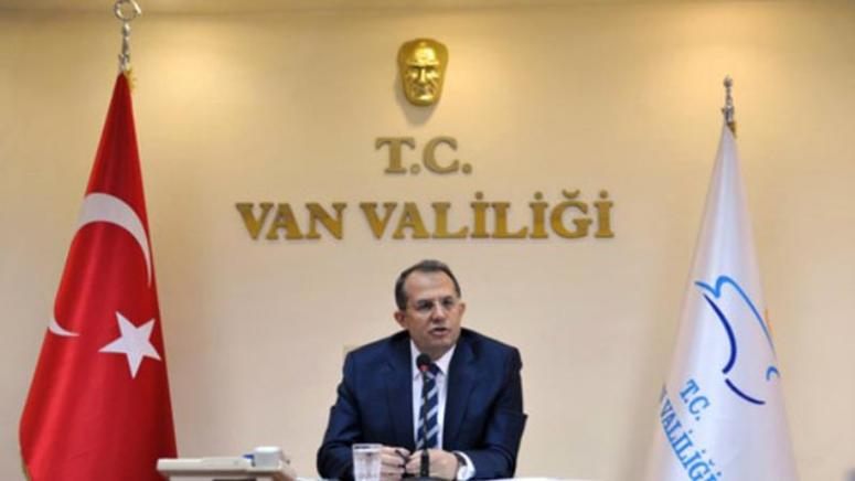 Van Valisi Taşyapan
