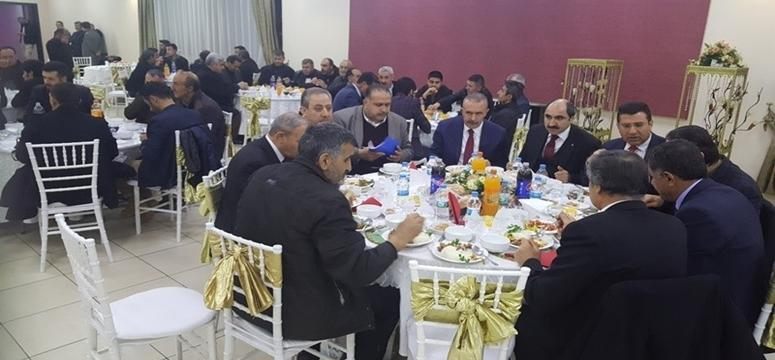 Kayatürk ve Soğanda esnafla bir araya geldi