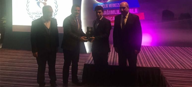 İpekyolu Gençlik Merkezine 