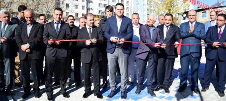 Doktor Hakan Yurtkuran parkı hizmete açıldı