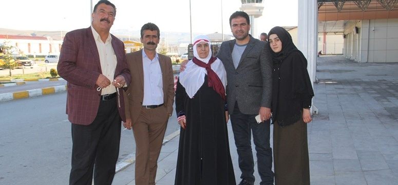Vanlı şehidin yakınları kutsal topraklara uğurlandı 
