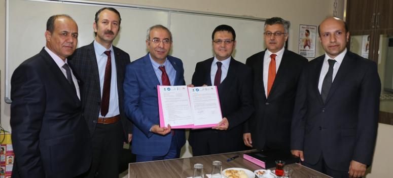 Gürpınarlı öğrenciler bilim ve teknolojiyle geleceğe hazırlanacak