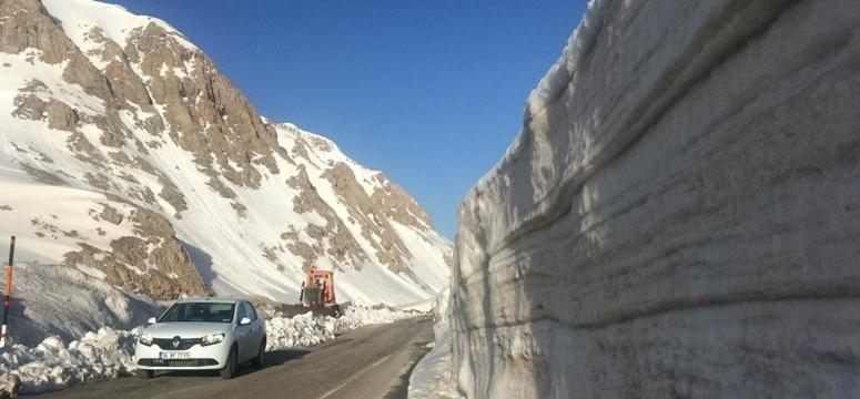Kar kalınlığı 4 metre!