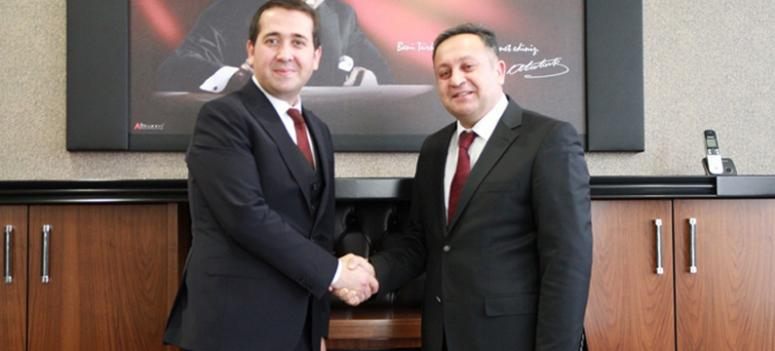 Van Sağlık müdürlüğüne Akdoğan atandı