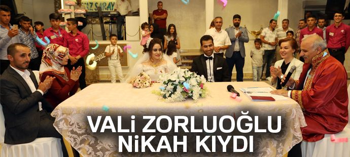 Vali Zorluoğlu genç çiftin nikahını kıydı
