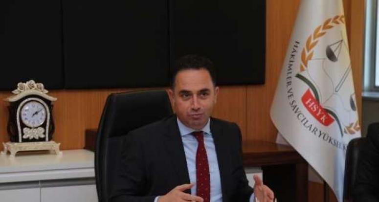 Van Adliyesinde 