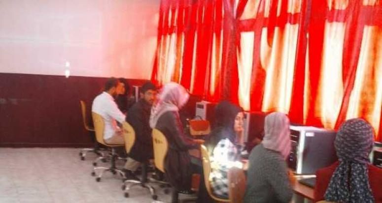 Özalp Halk Eğitim Merkezi Müdürlüğünde kurslar başladı