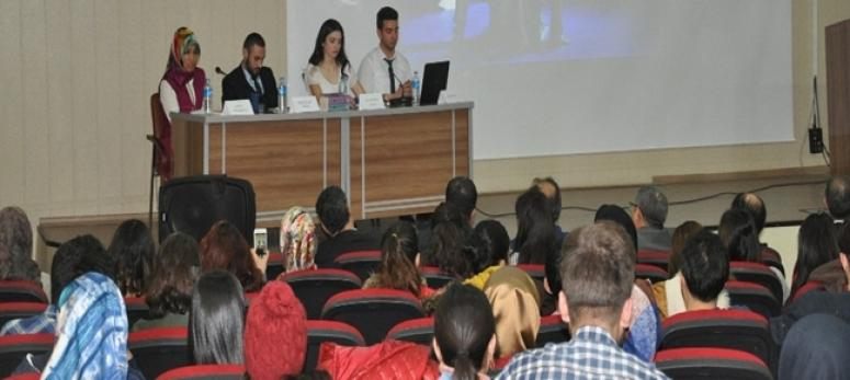 YYÜ öğrencilerinden panel