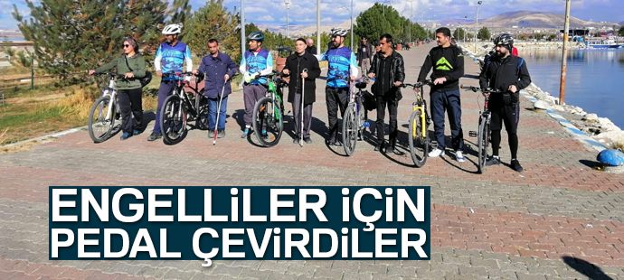 Engelliler için pedal çevirdiler