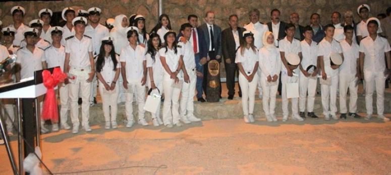  Piri Reis Denizcilik Okulu 7. mezunlarını verdi