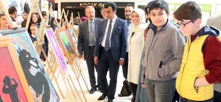 Vanlı öğrenciler hünerlerini sergiledi