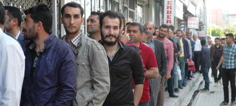  Bu da çiğköfte kuyruğu