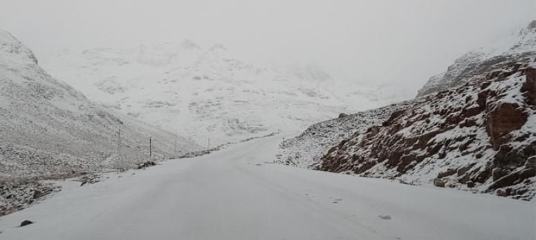 Van- Bahçesaray yolu ulaşıma kapandı