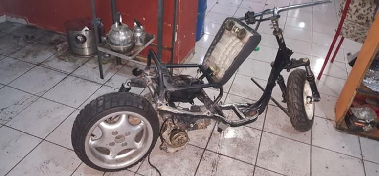 Hurdadan otomatik vitesli motosiklet üretti