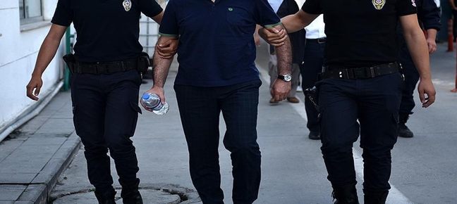 Cinsel istismar suçundan tahliye edilen öğretmen tekrar tutuklandı