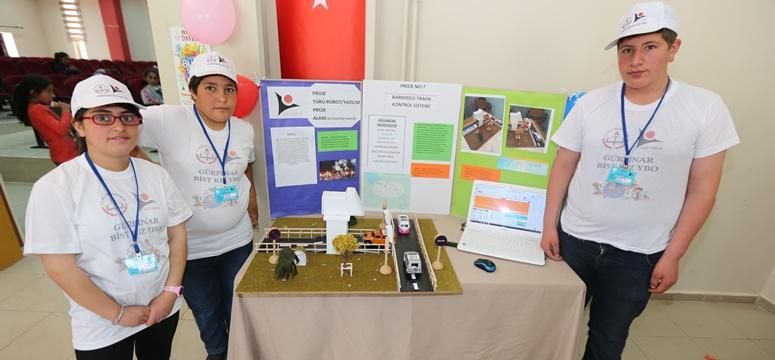 Gürpınarlı öğrenciler 
