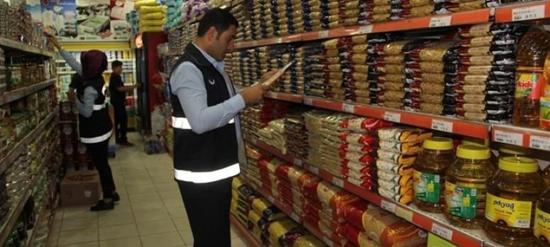 Başkale belediye zabıtasından market denetimi