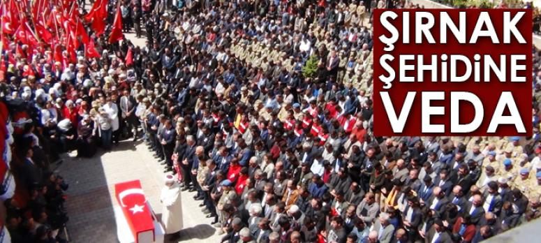 Erciş, şehidini ebediyete uğurladı