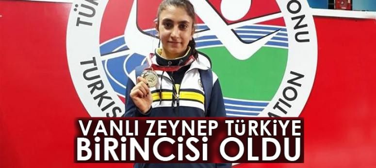 Vanlı Zeynep Türkiye birincisi oldu